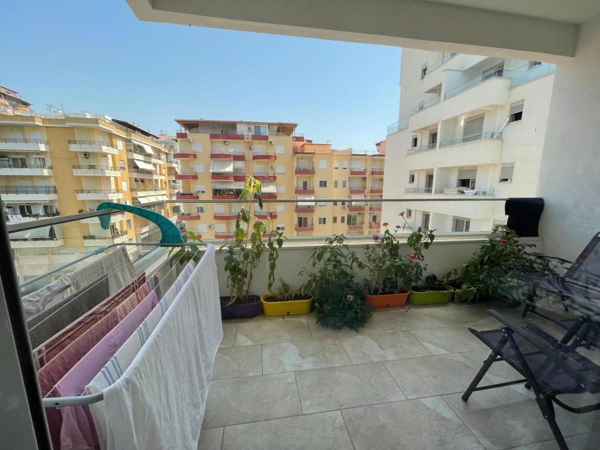 Marsela Gurma Apartments Sarandë Exteriör bild