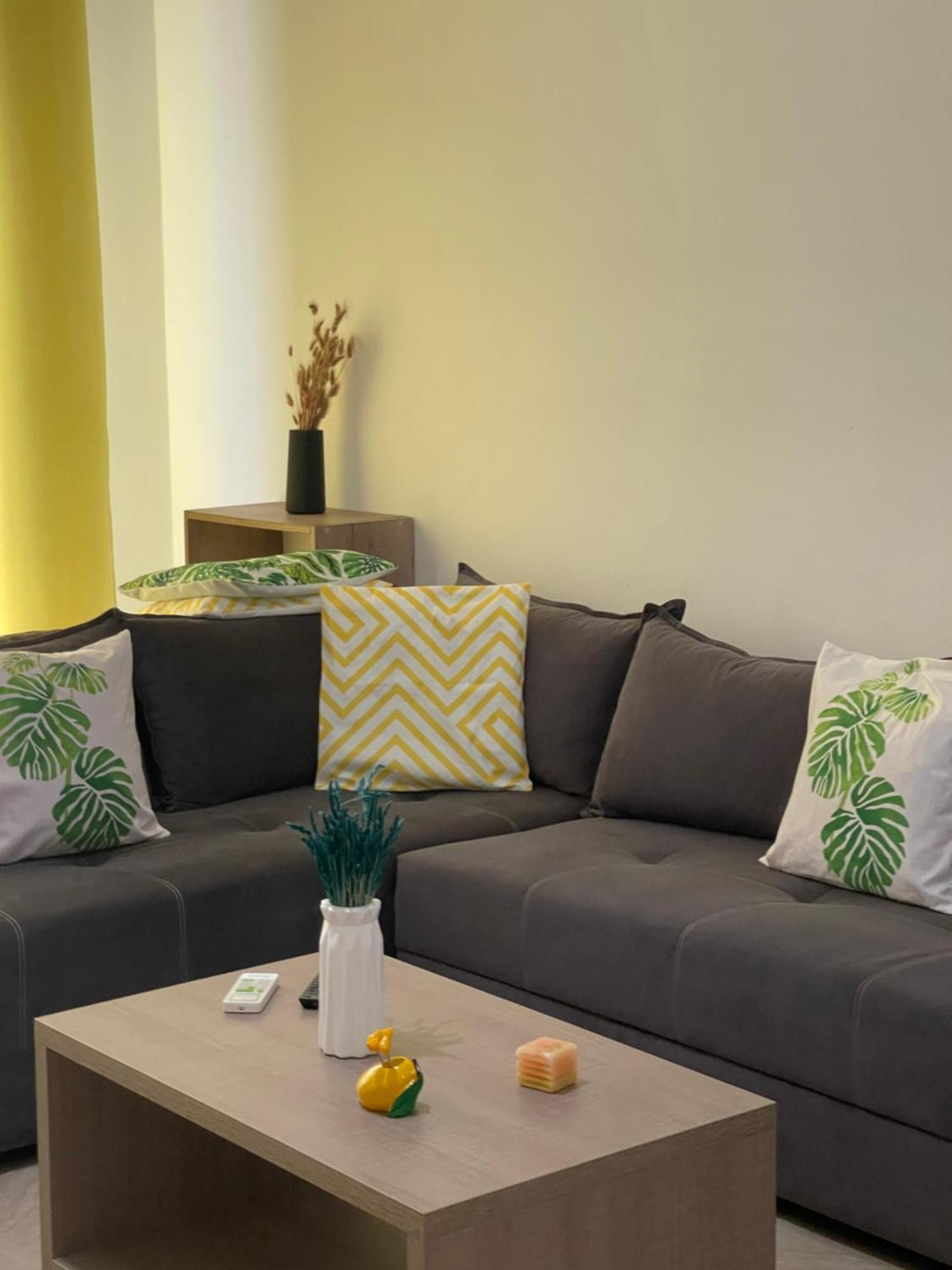 Marsela Gurma Apartments Sarandë Exteriör bild