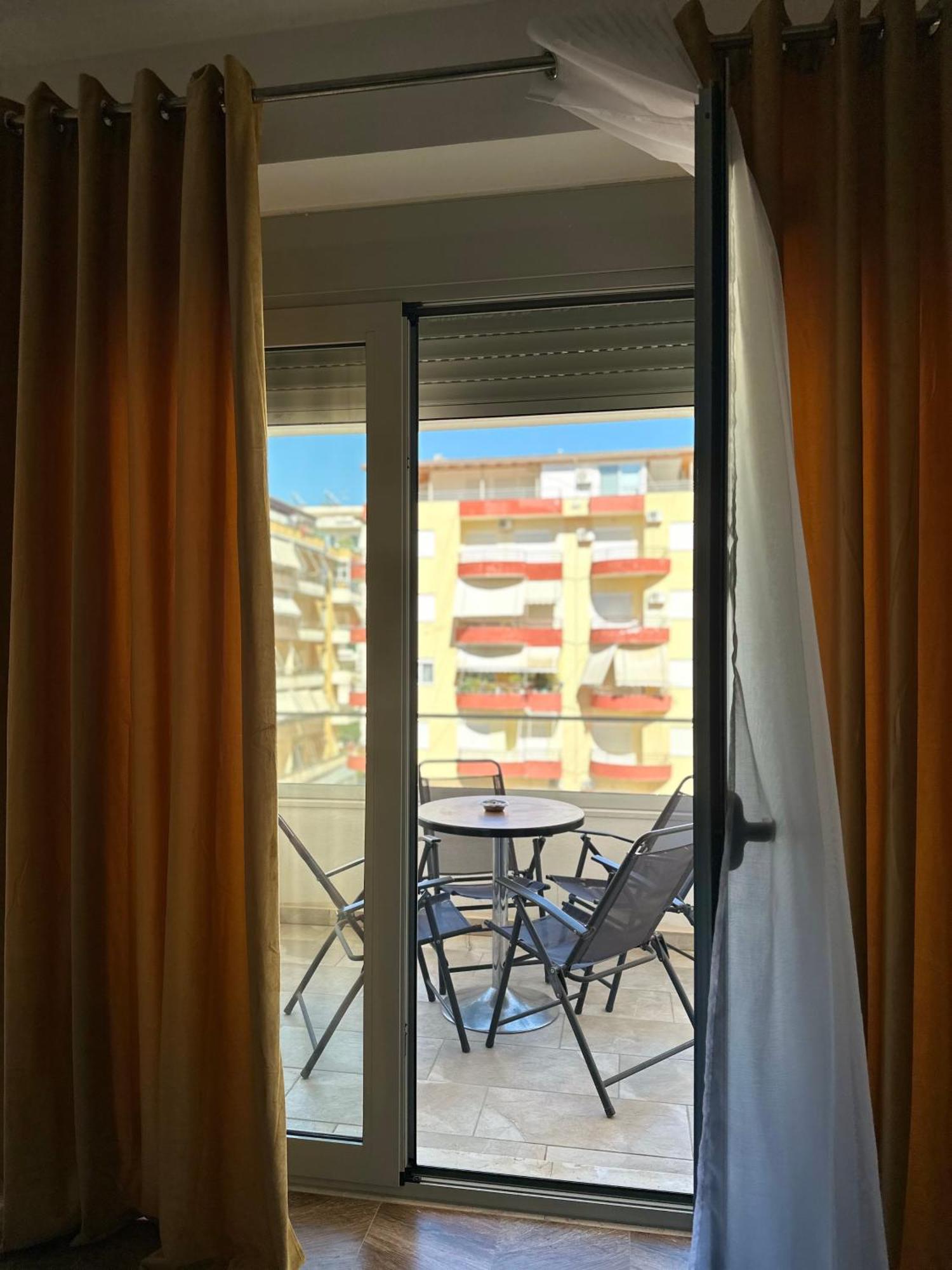 Marsela Gurma Apartments Sarandë Exteriör bild