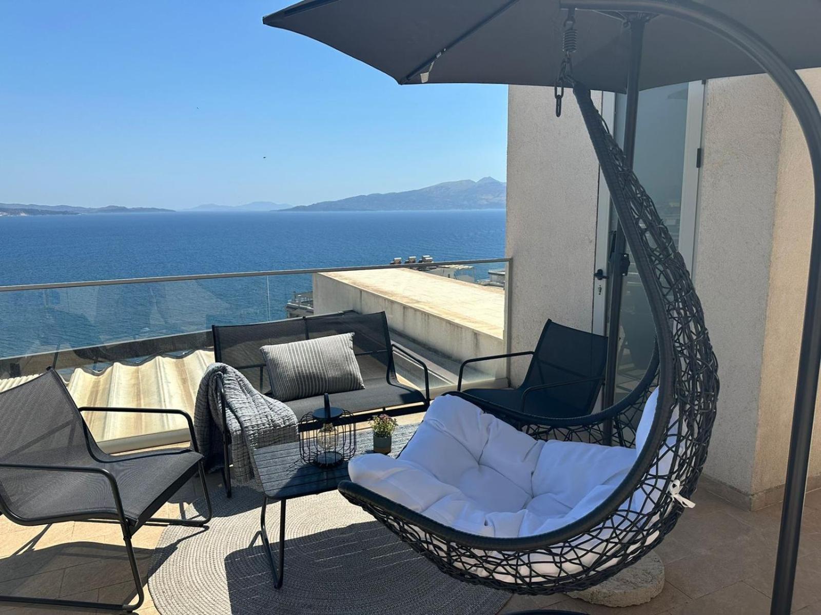 Marsela Gurma Apartments Sarandë Exteriör bild